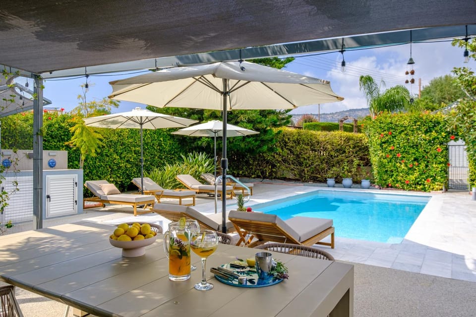 Azure Luxury Villa by Nomads Villa in Peyia