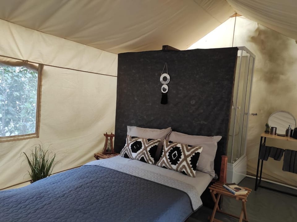 Glamping Casa Soarelui Luxury tent in Dobrich Province, Bulgaria