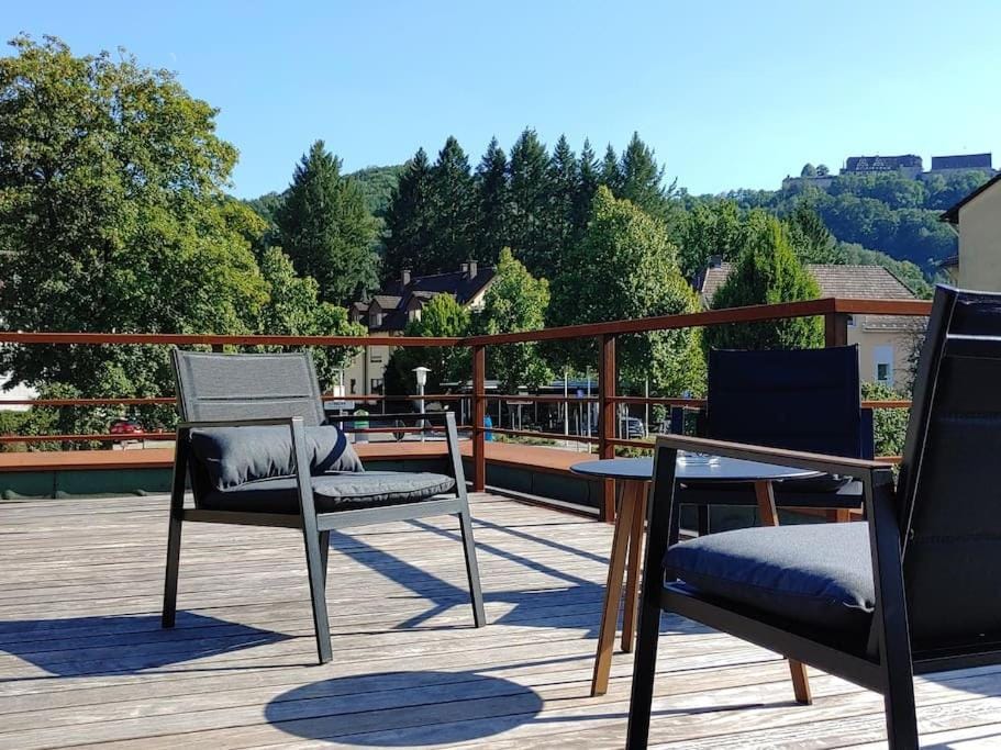 View (from property/room), Balcony/Terrace, Landmark view