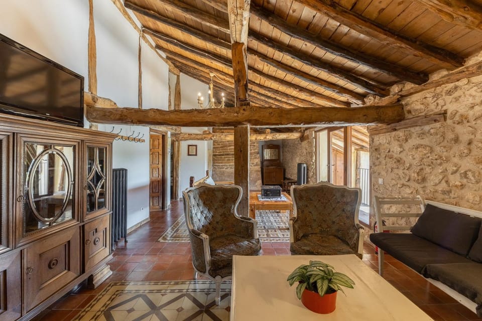 Property building, Living room