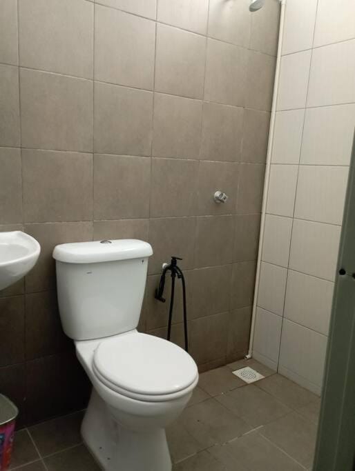 Shower, Toilet, Bathroom, bidet