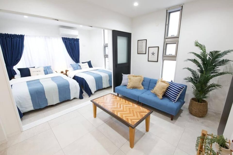 bloom済井出 B Apartment in Okinawa Prefecture