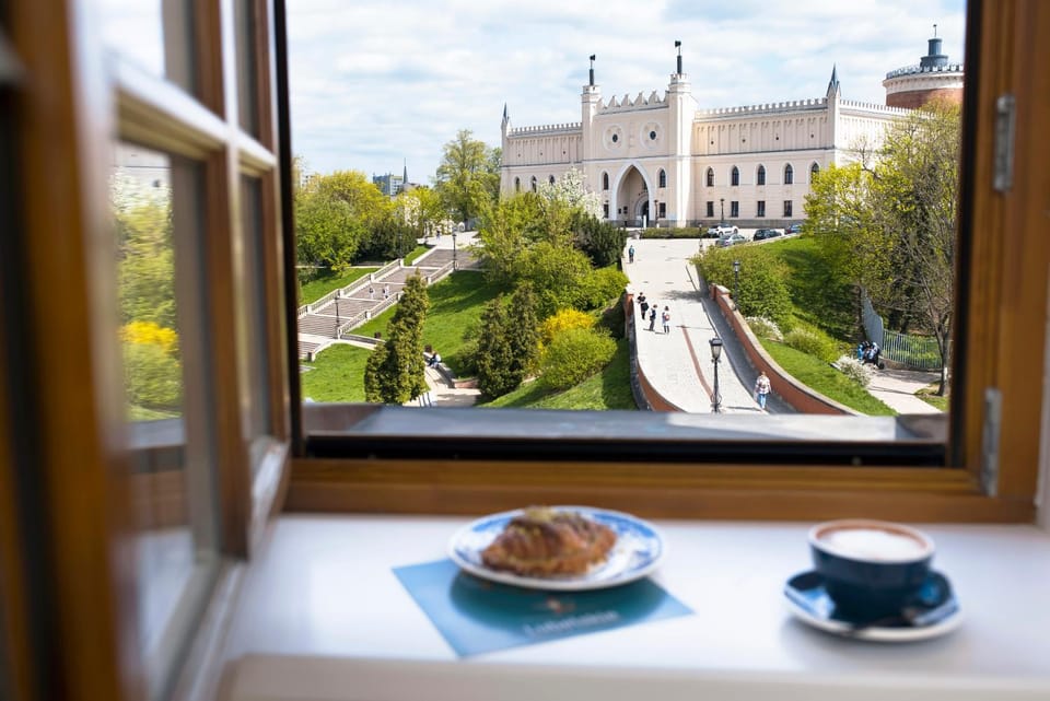 Day, Coffee/tea facilities, View (from property/room), View (from property/room), Food and drinks, Other, Other, Other, Food, Landmark view, Landmark view, Breakfast, Continental breakfast