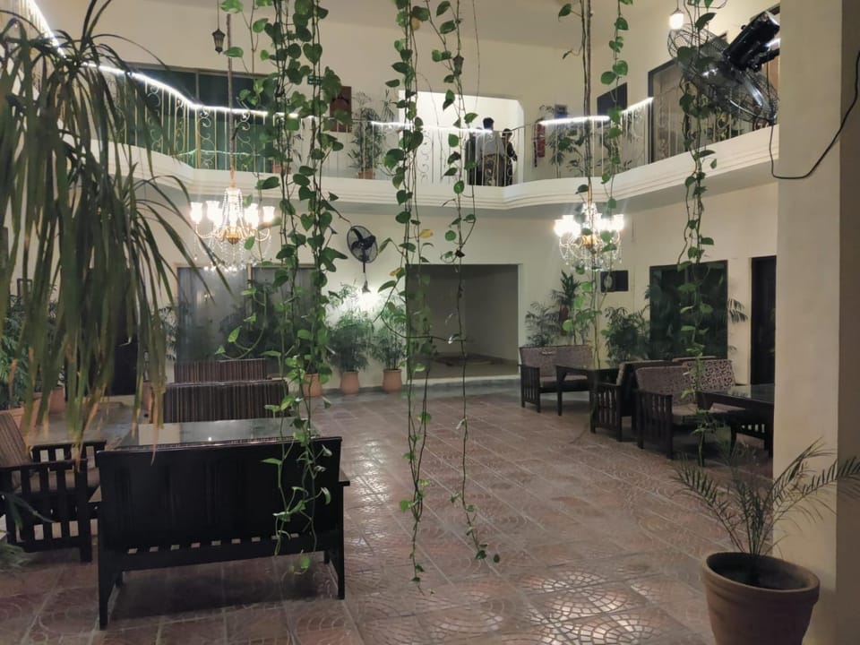 Shelton Rezidor House Peshawar Bed and Breakfast in Punjab
