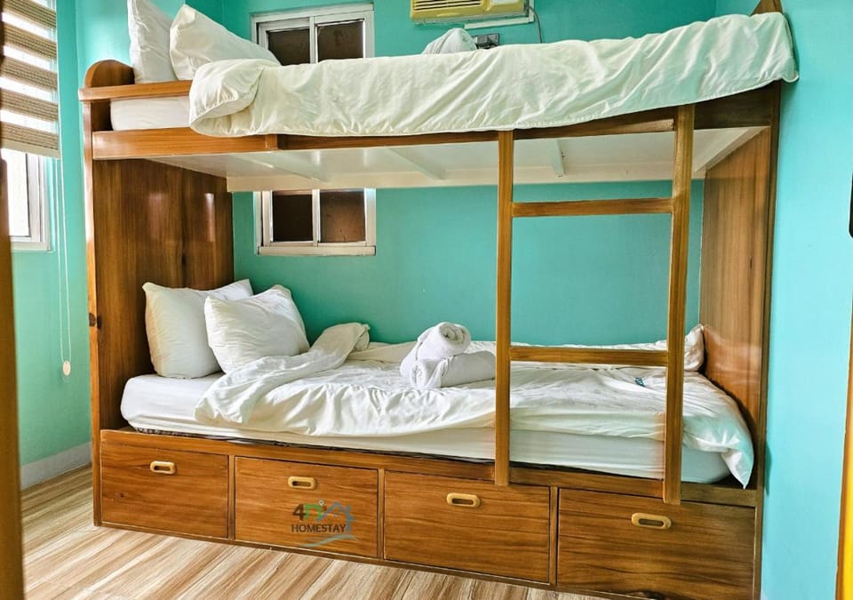 bunk bed