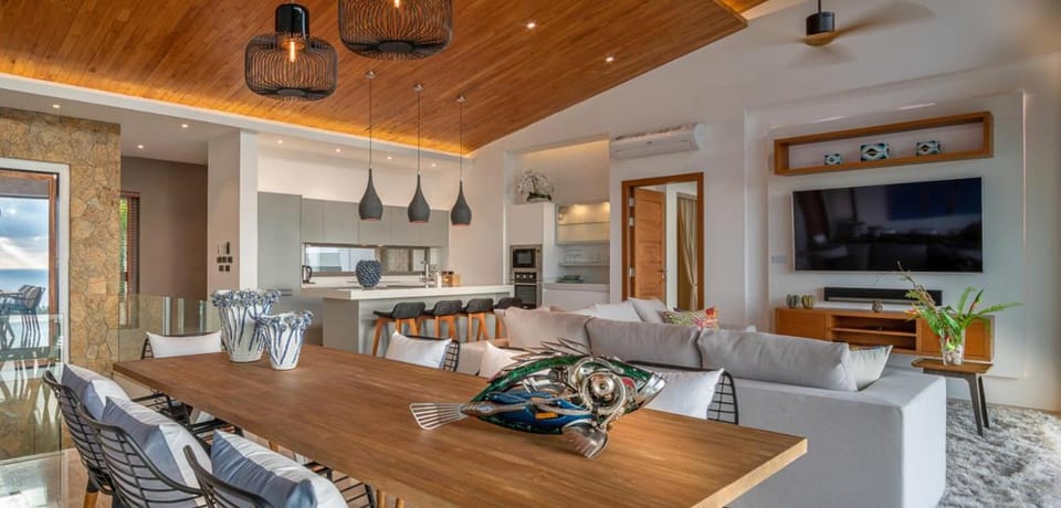 TV and multimedia, Kitchen or kitchenette, Living room, Dining area