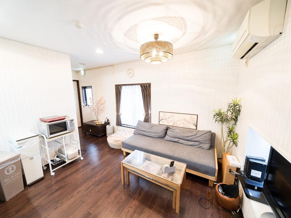 TV and multimedia, Living room, Photo of the whole room, air conditioner