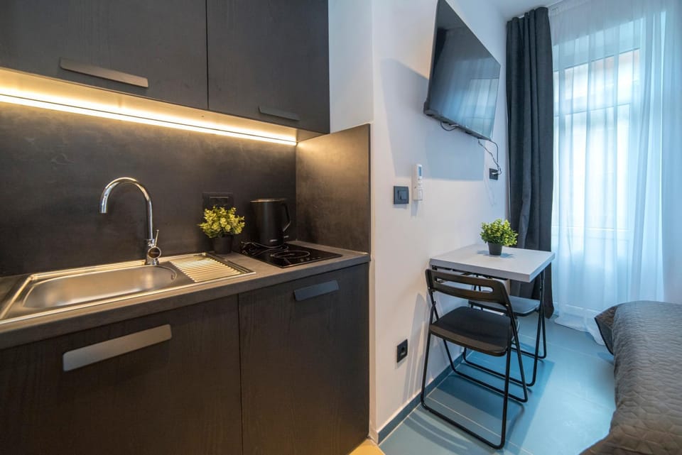 TV and multimedia, Kitchen or kitchenette