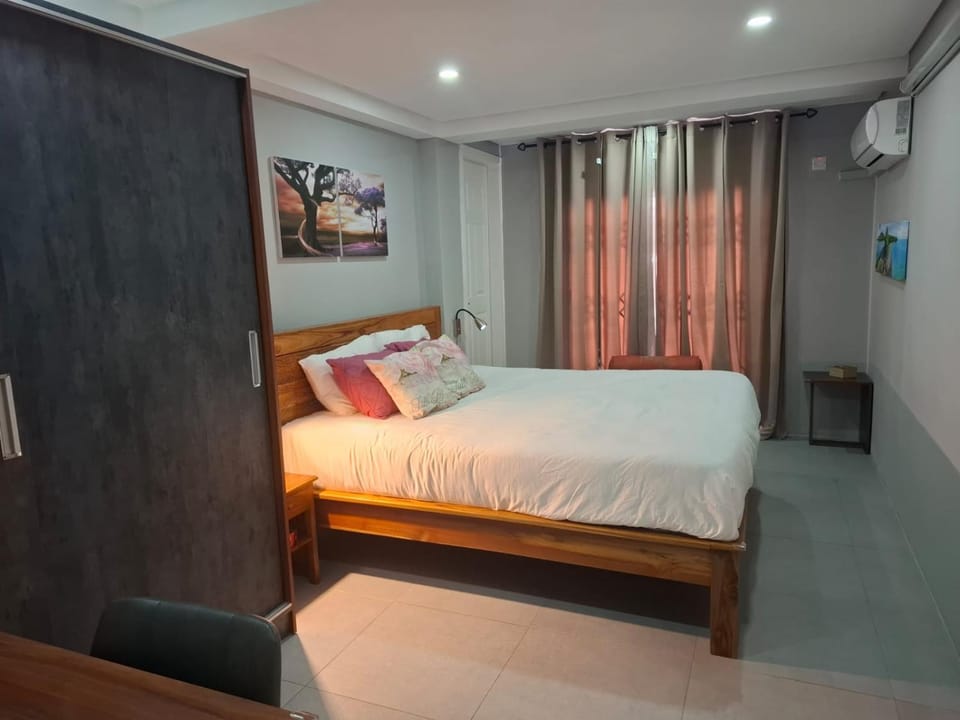 Bed, Bedroom, wardrobe