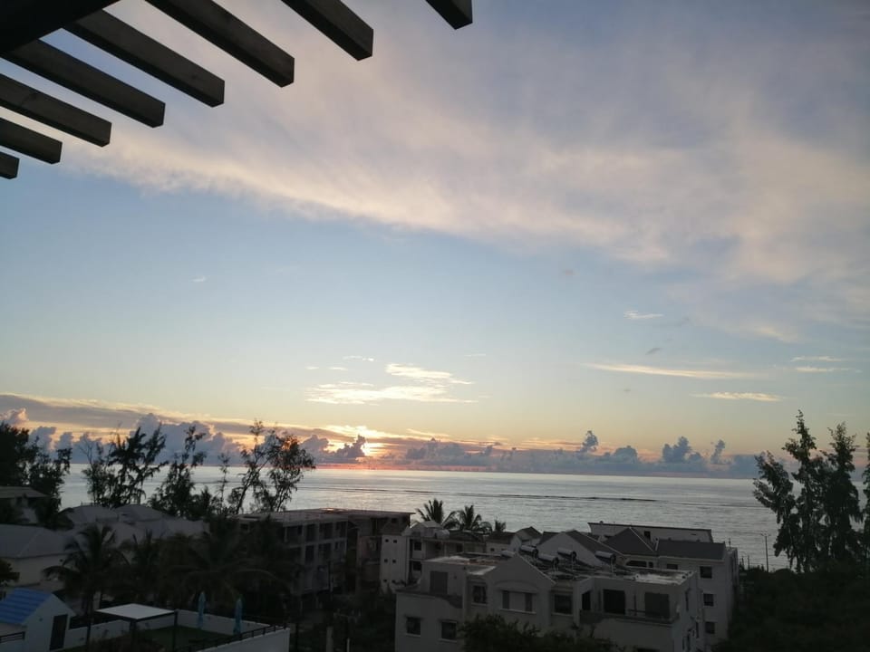 Natural landscape, View (from property/room), Balcony/Terrace, Sea view, Sunset