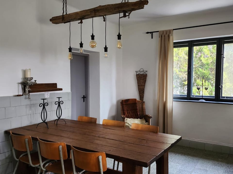 Moongardenhouse House in Hungary