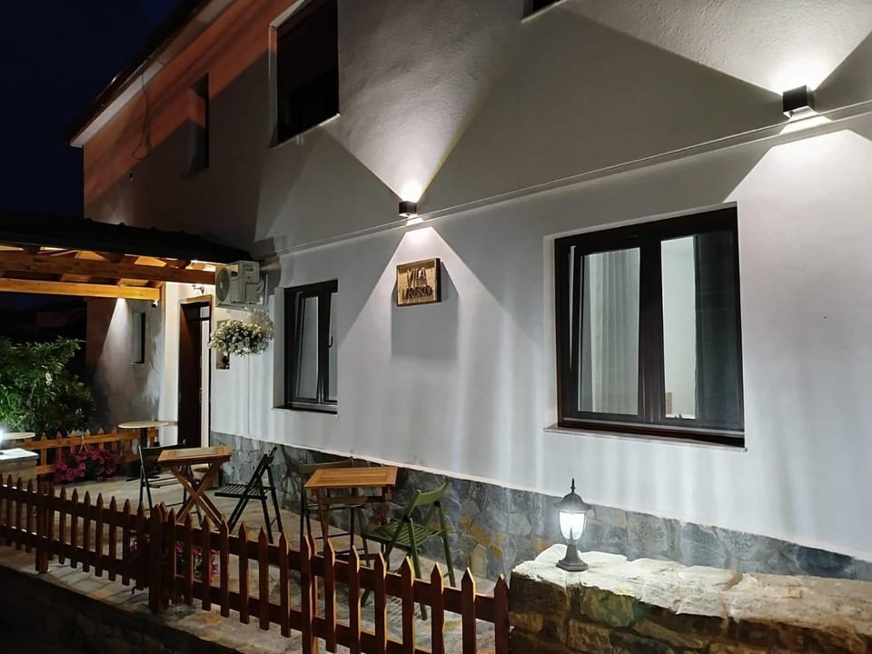 Property building, Patio, Facade/entrance, Night, View (from property/room)