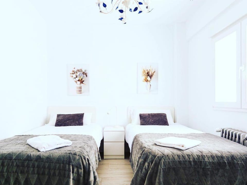 Silencioso muy luminoso y familiar Apartment in Zaragoza