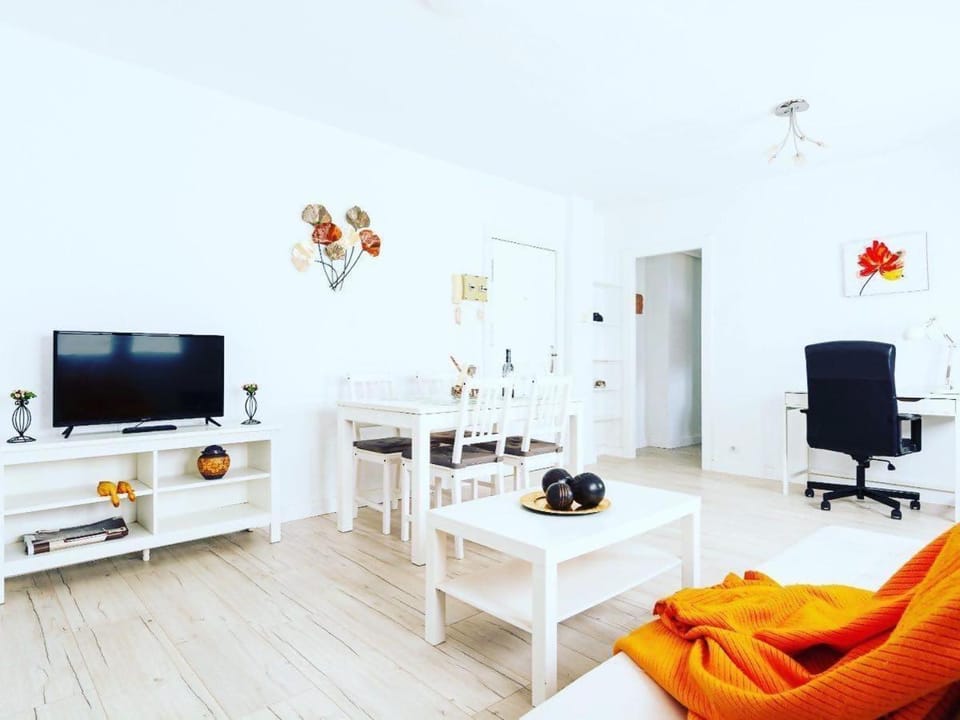 Silencioso muy luminoso y familiar Apartment in Zaragoza