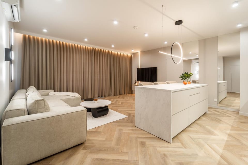 TV and multimedia, Living room, Seating area