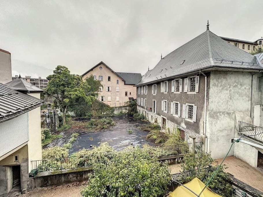 Le douillet : Duplex élégant en Centre ville Apartment in Auvergne-Rhône-Alpes