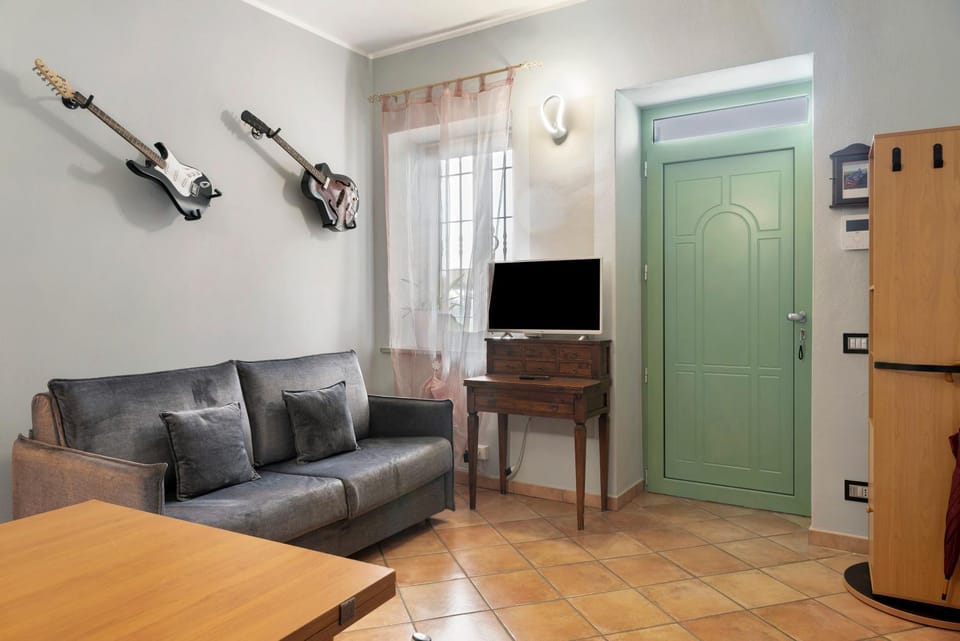 Property building, Living room