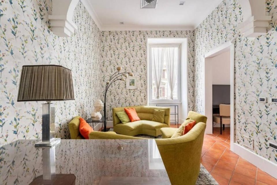 Fori Imperiali Luxe Mansion Bed and Breakfast in Rome