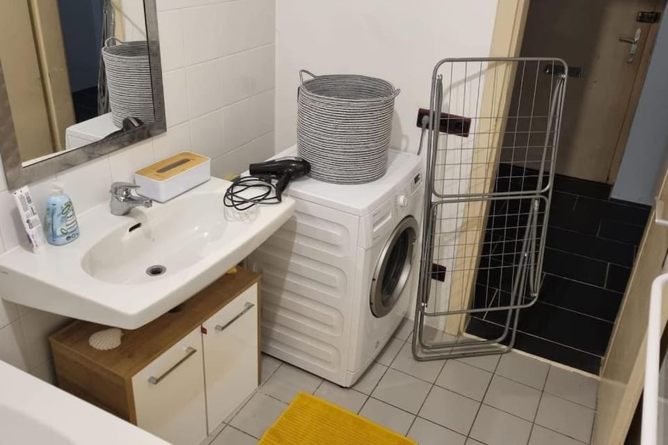 Bathroom, washing machine