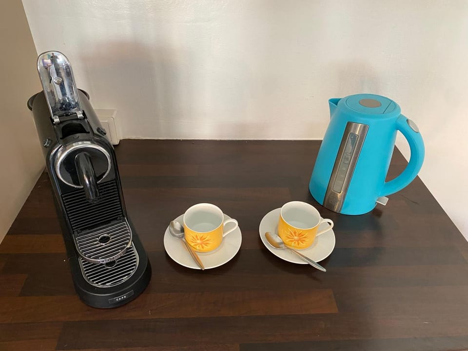 Coffee/tea facilities, Kitchen or kitchenette