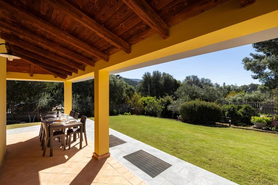 Patio, Garden, View (from property/room), Dining area, Garden view