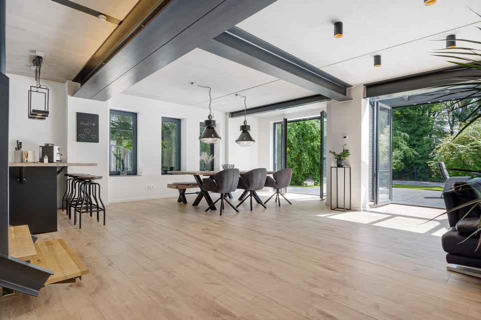 Property building, Living room