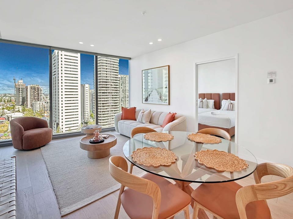 Unit 1604 Signature Level 16 Apartment in Gold Coast