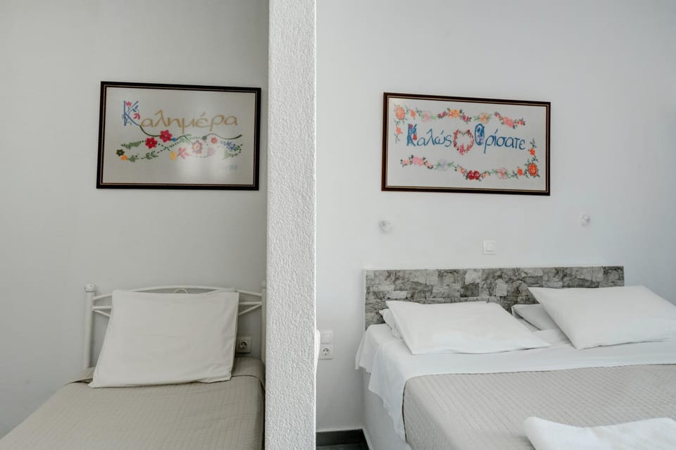 Property building, Living room, Bedroom