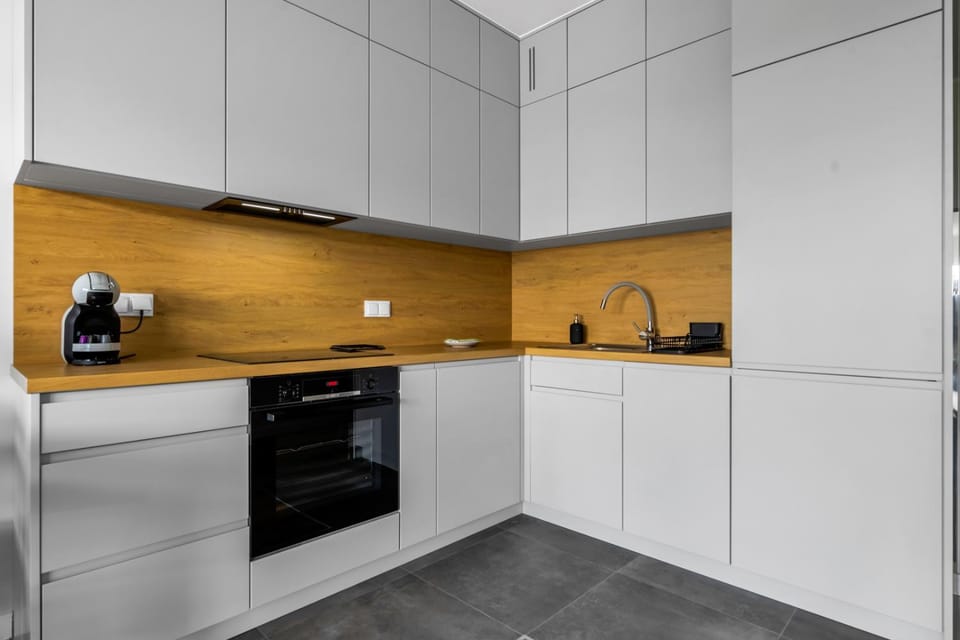 Kitchen or kitchenette, dishwasher, pet friendly, stove