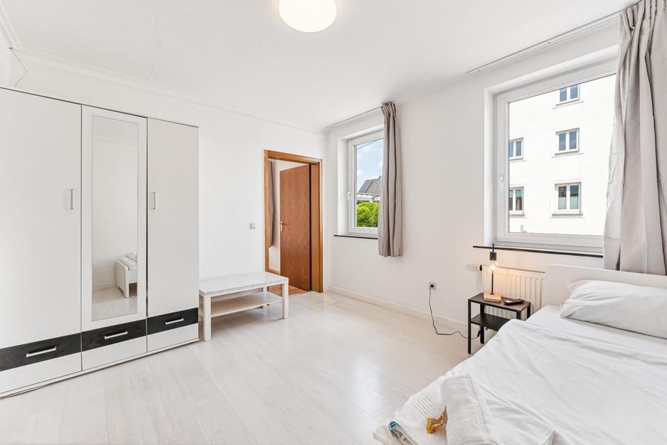 Bed, Photo of the whole room, Bedroom, wardrobe