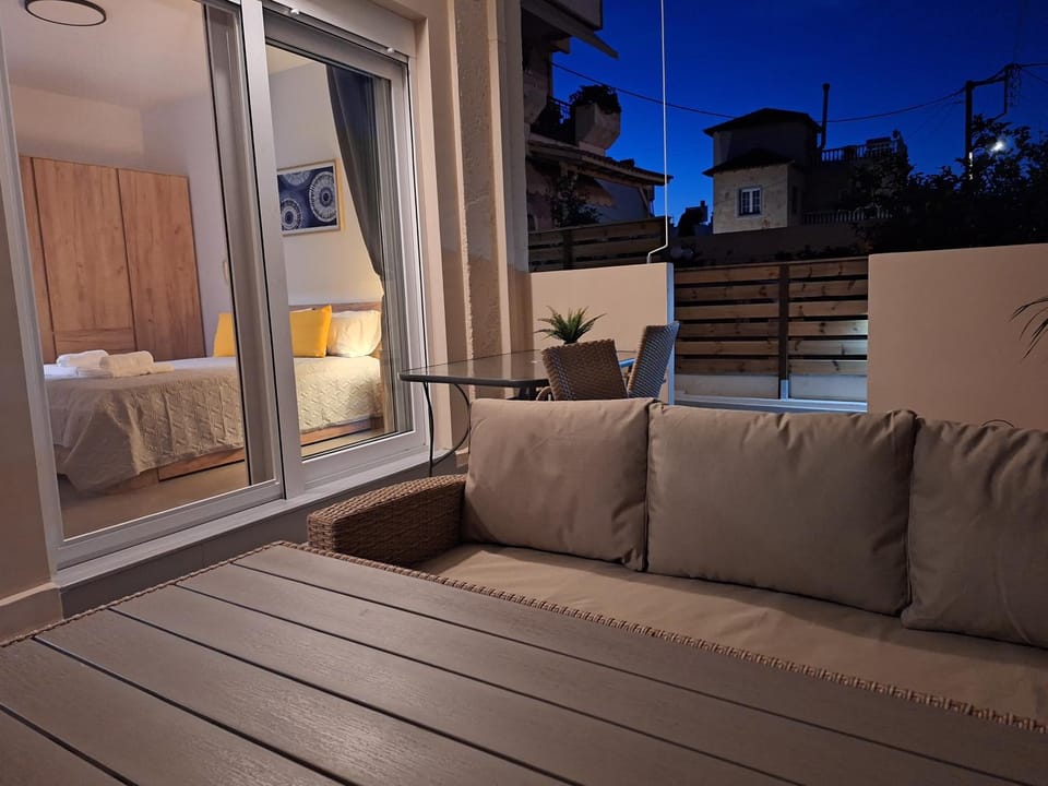 Patio, Patio, Bed, Night, Balcony/Terrace, Photo of the whole room, Bedroom