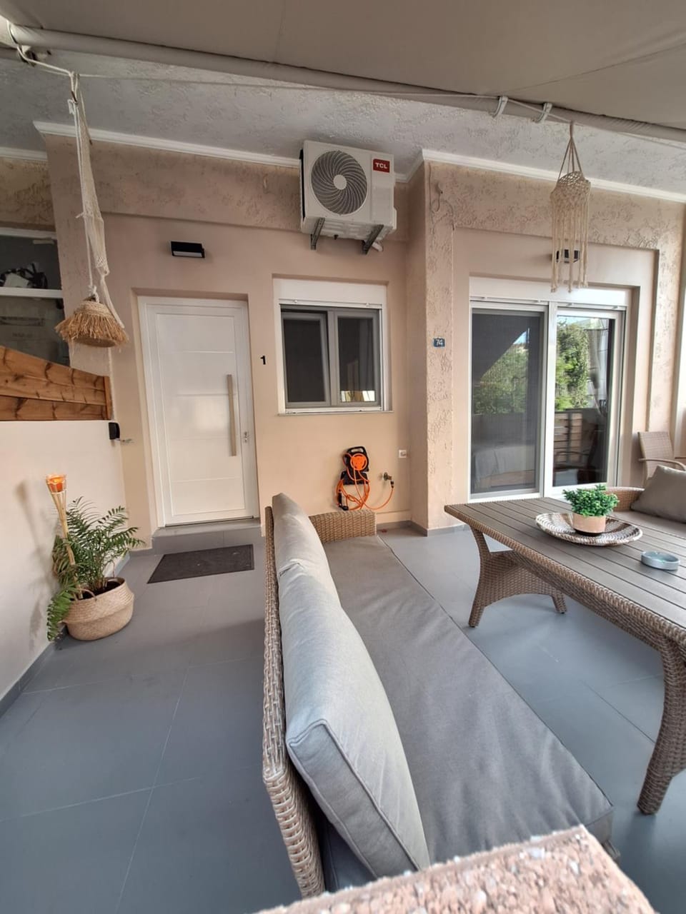 New & modern apt near Heraklion-airport & sea Apartment in Heraklion