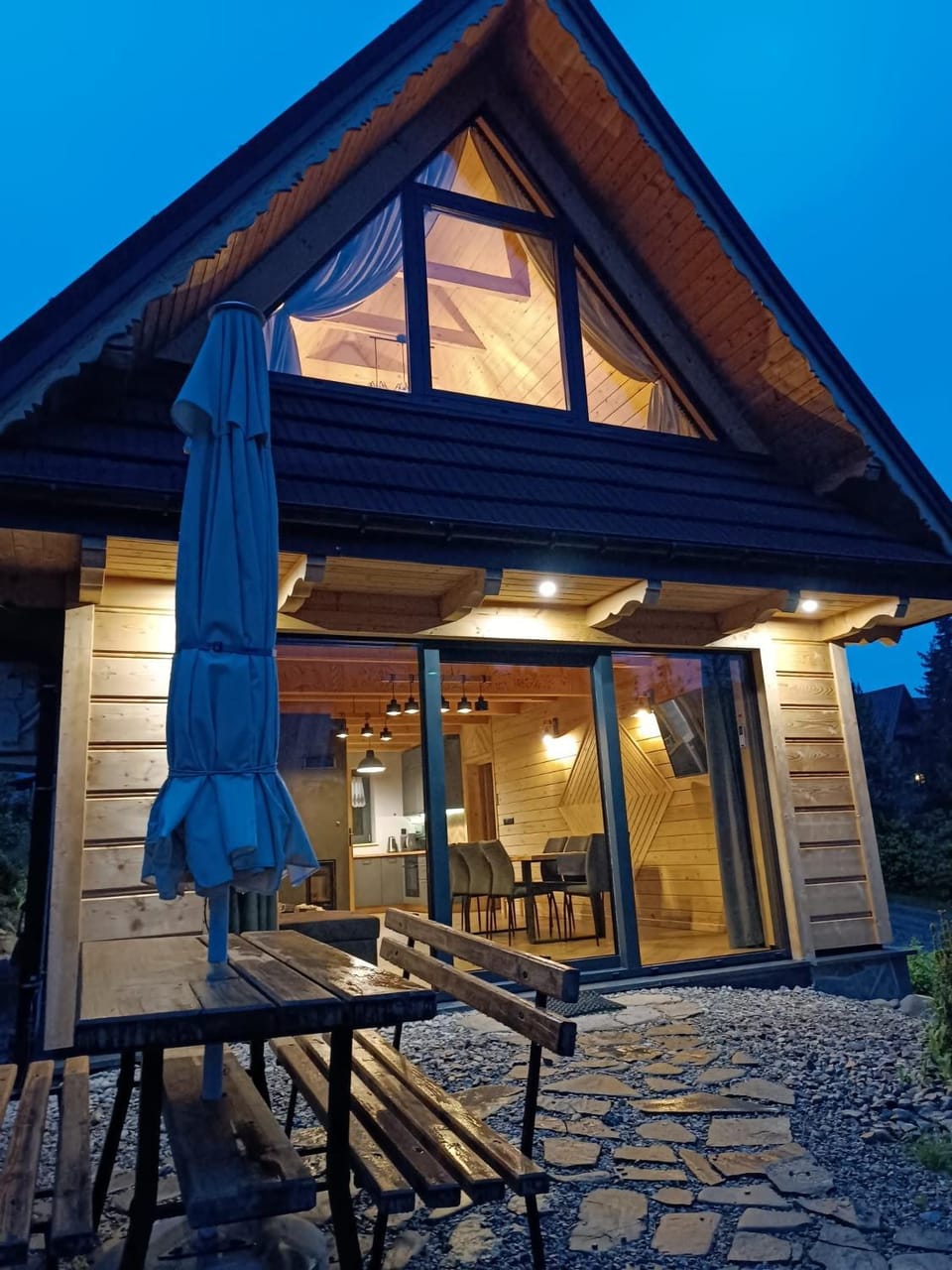 Property building, Night