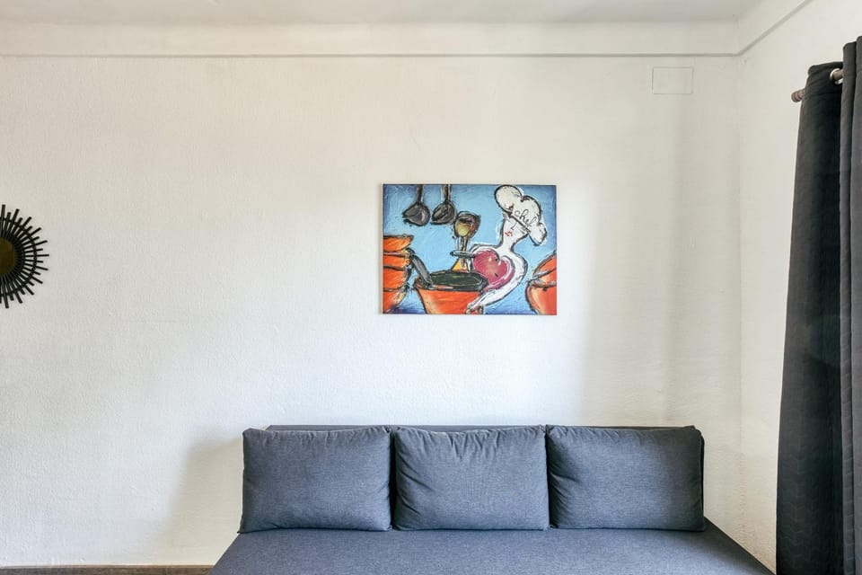 Property building, Living room