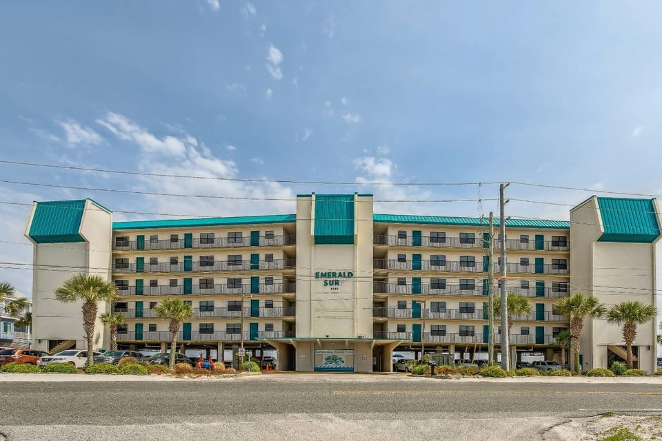 Emerald Surf 404 House in Pensacola Beach