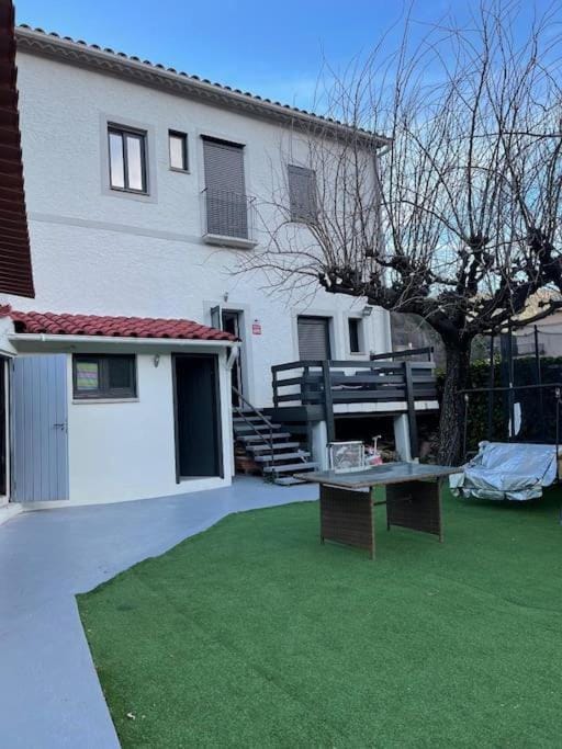 Property building, Garden