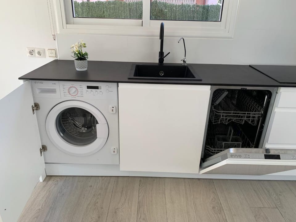 pet friendly, washing machine