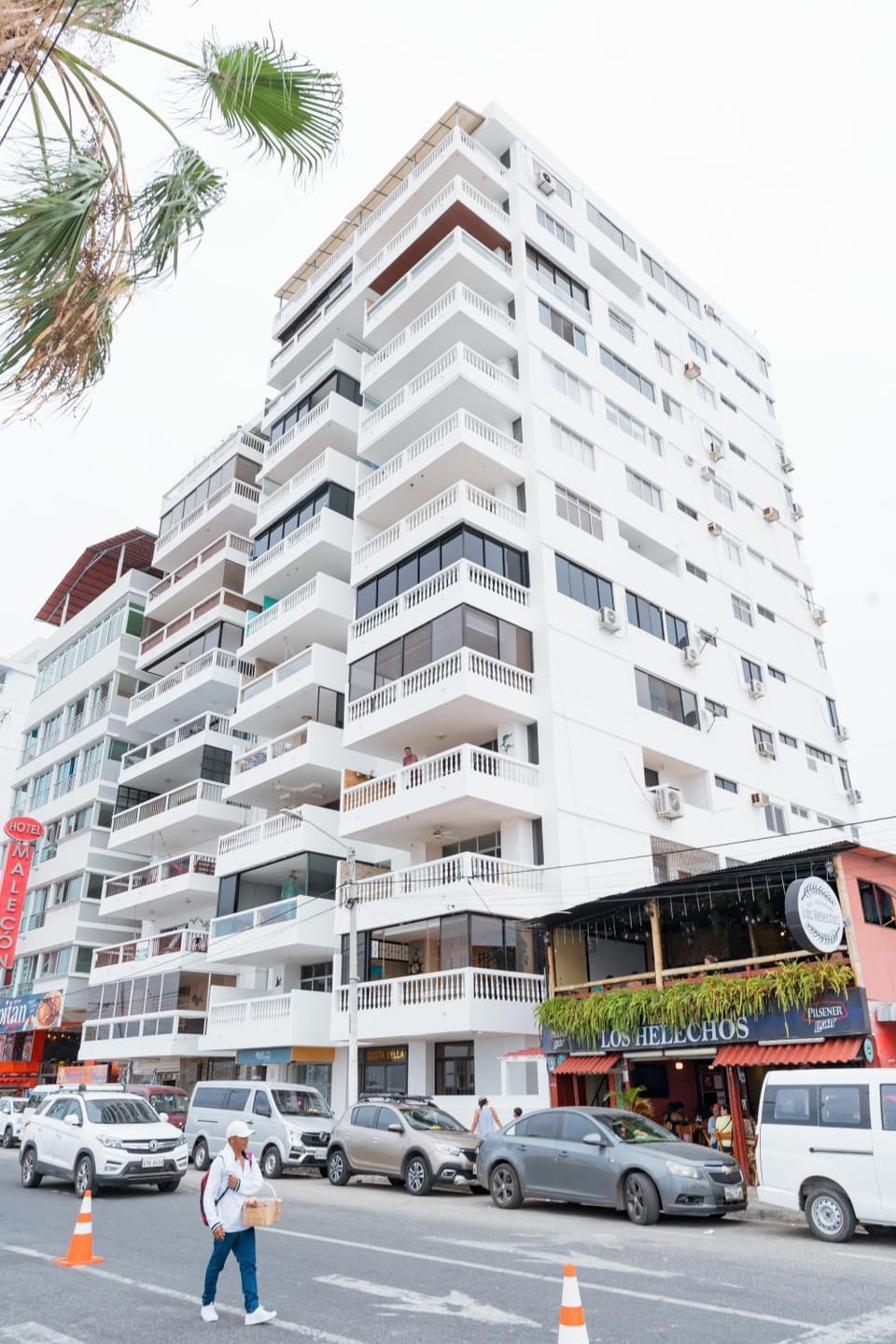 Property building, Neighbourhood