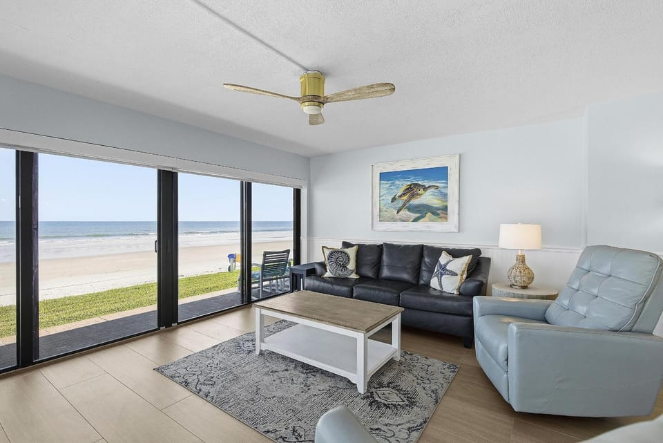Ocean Reef Villas 110 House in New Smyrna Beach