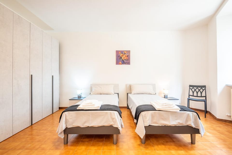 Property building, Living room, Bedroom