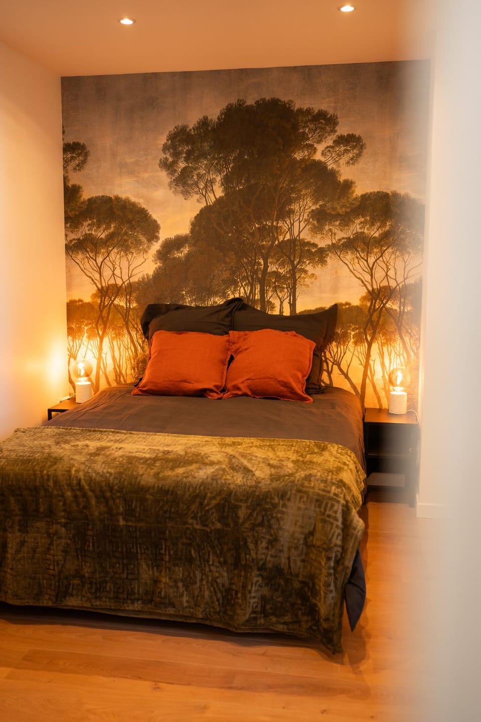 Bed, Bedroom