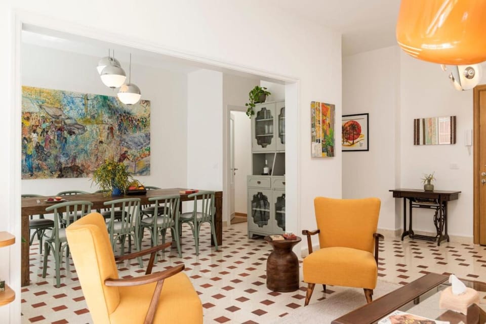 Gemmayzeh Retro Glam 2BR Apt Apartment in Africa
