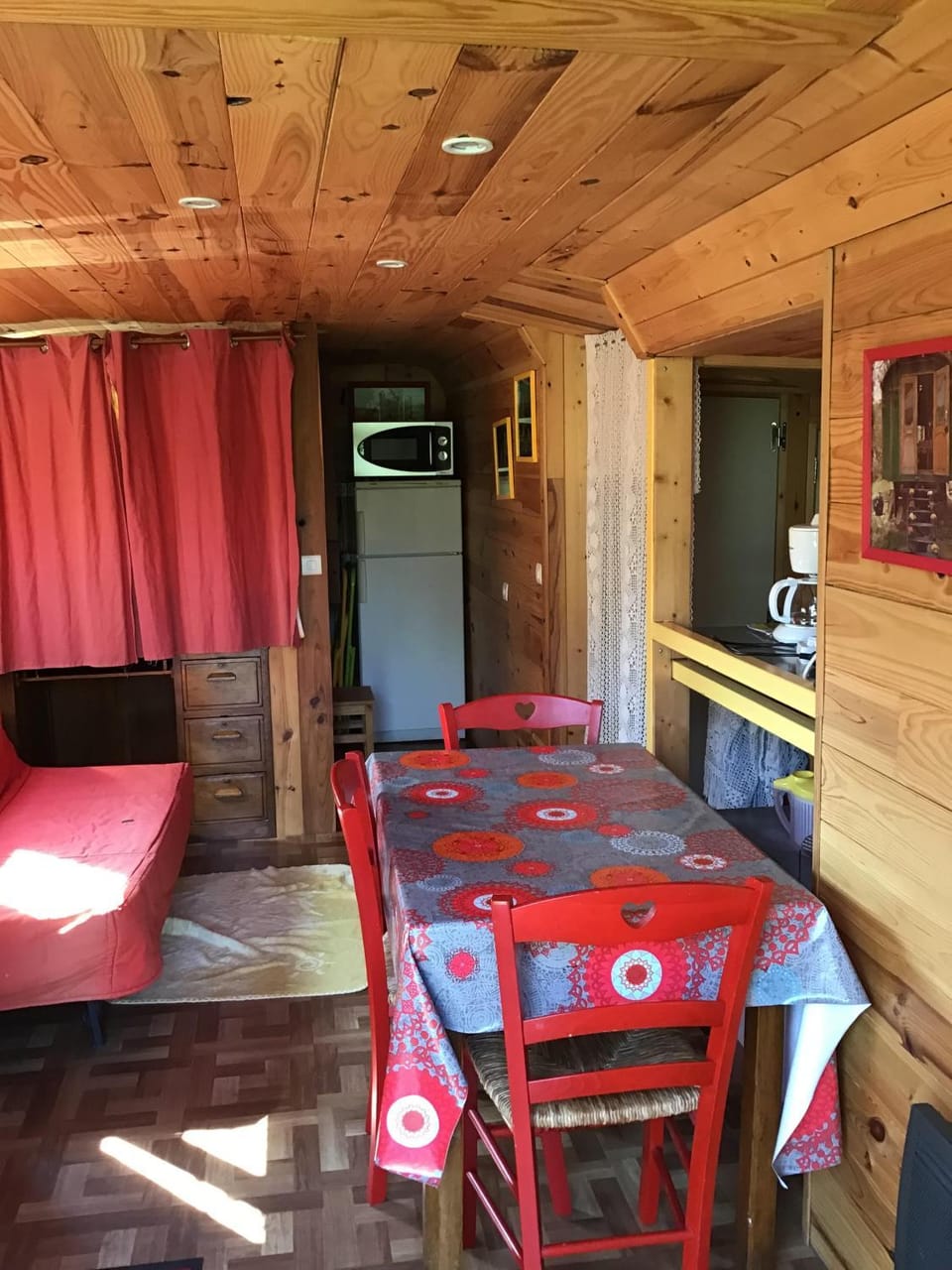 Kitchen or kitchenette, Living room, Dining area