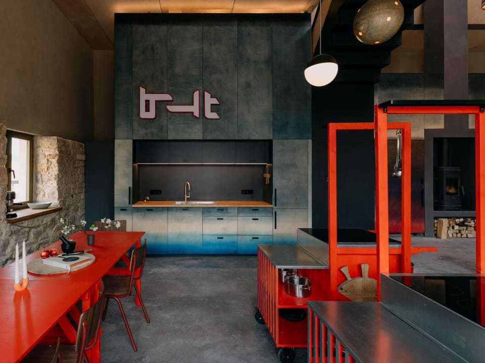 Kitchen or kitchenette