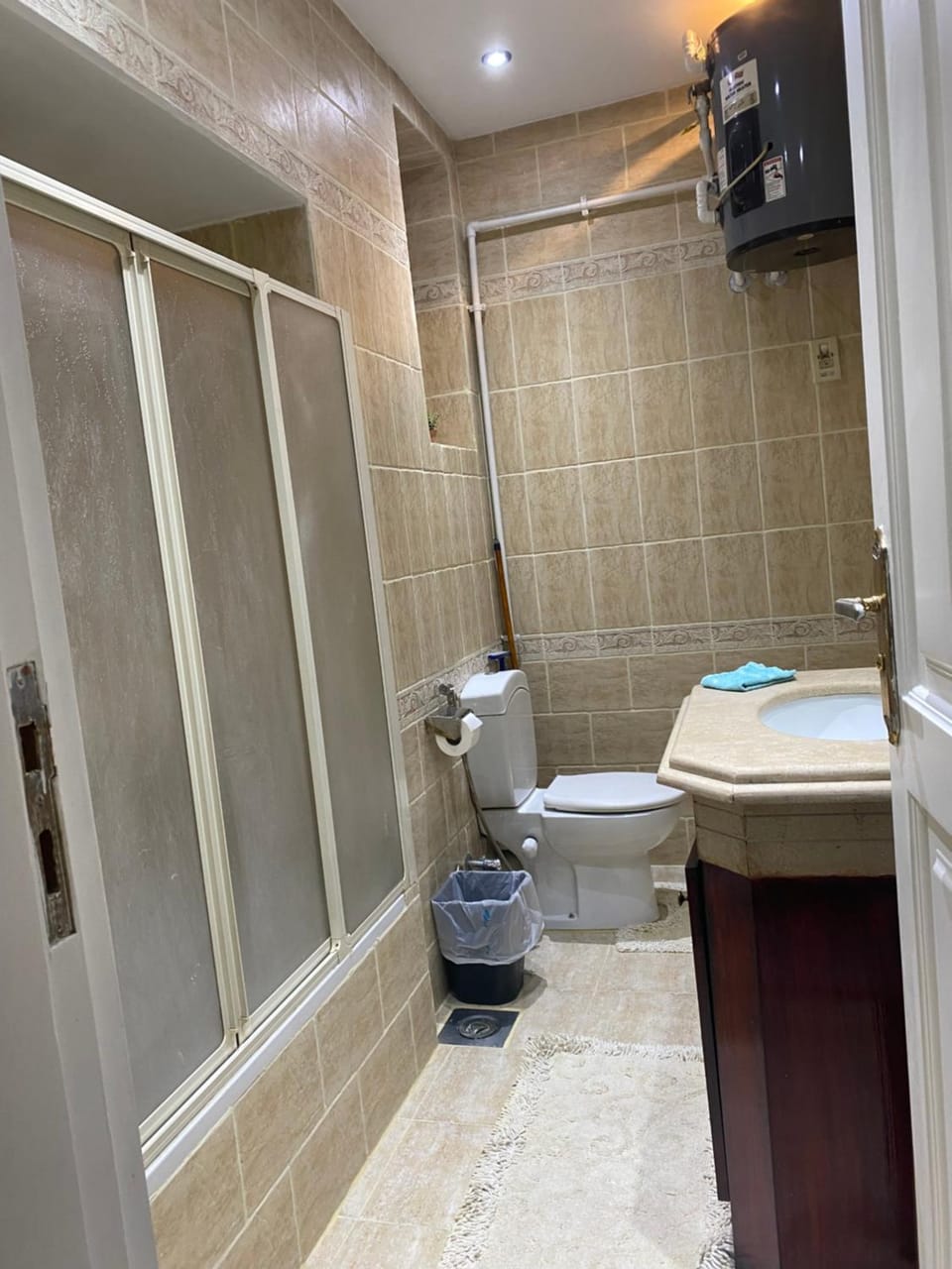 Bathroom, Bath