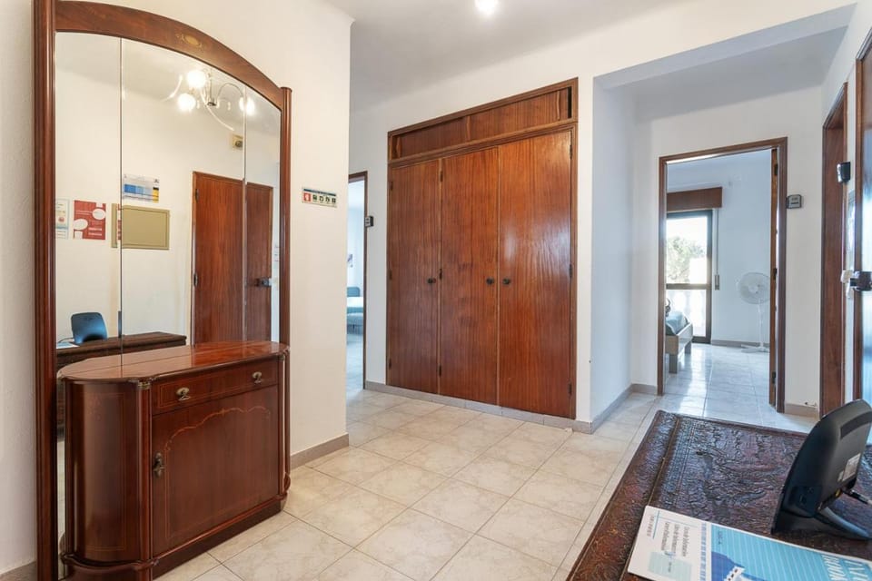 Blife Marya private rooms - Airport stay Vacation rental in Faro