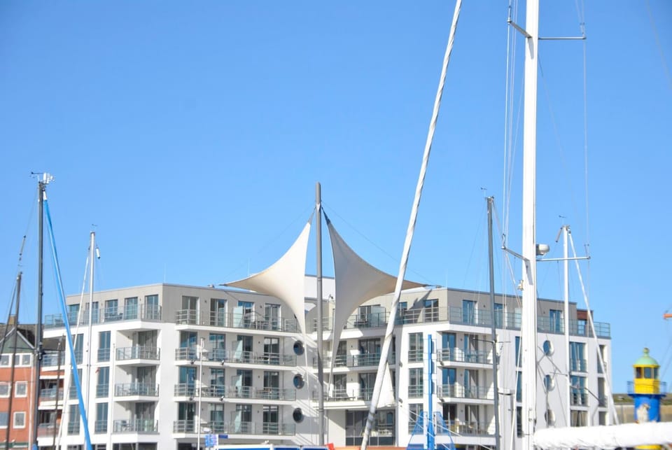 Apartment 23 "WindSegler", Blickrichtung Binnenhafen NordOffenes Meer Apartment in Eckernförde