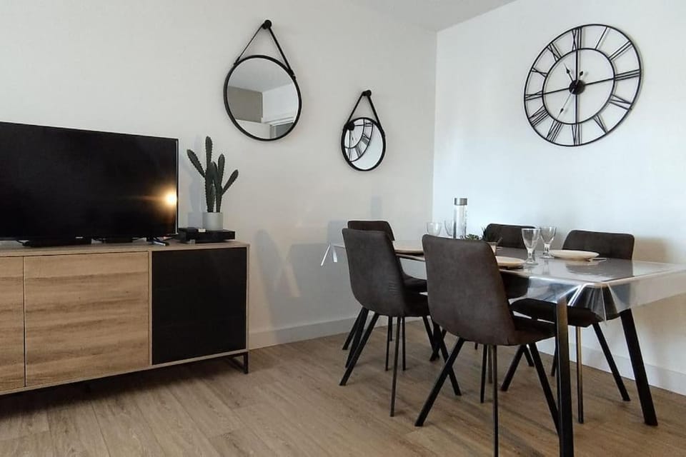 Les Géraniums, bel appartement rénové, proche plage et commerces Apartment in La Seyne-sur-Mer