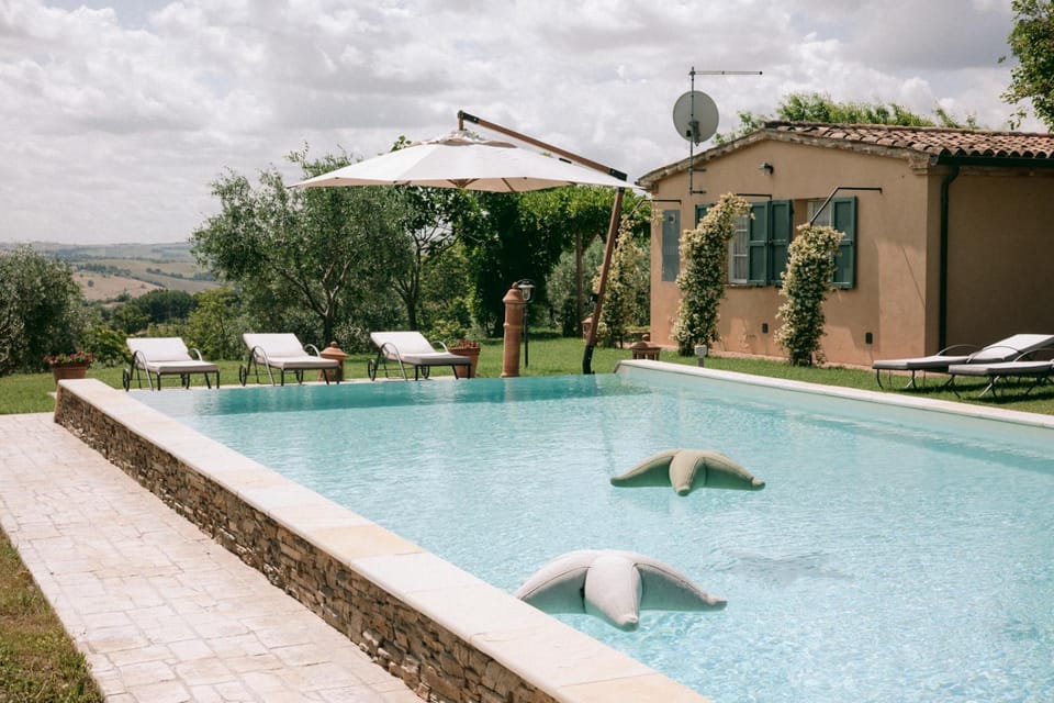 La Monteduccia Bed and Breakfast in Marche