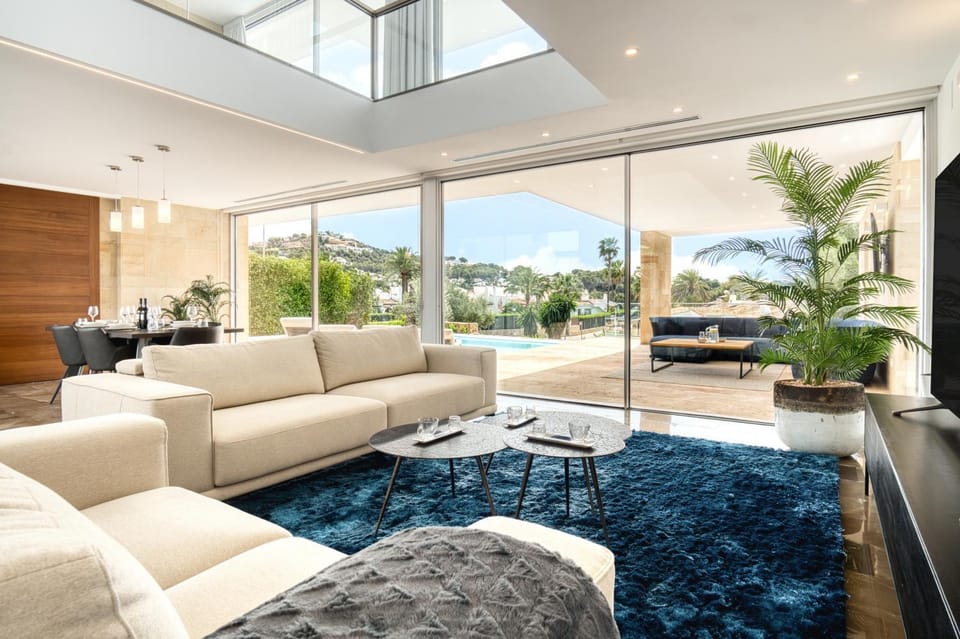 Property building, Living room
